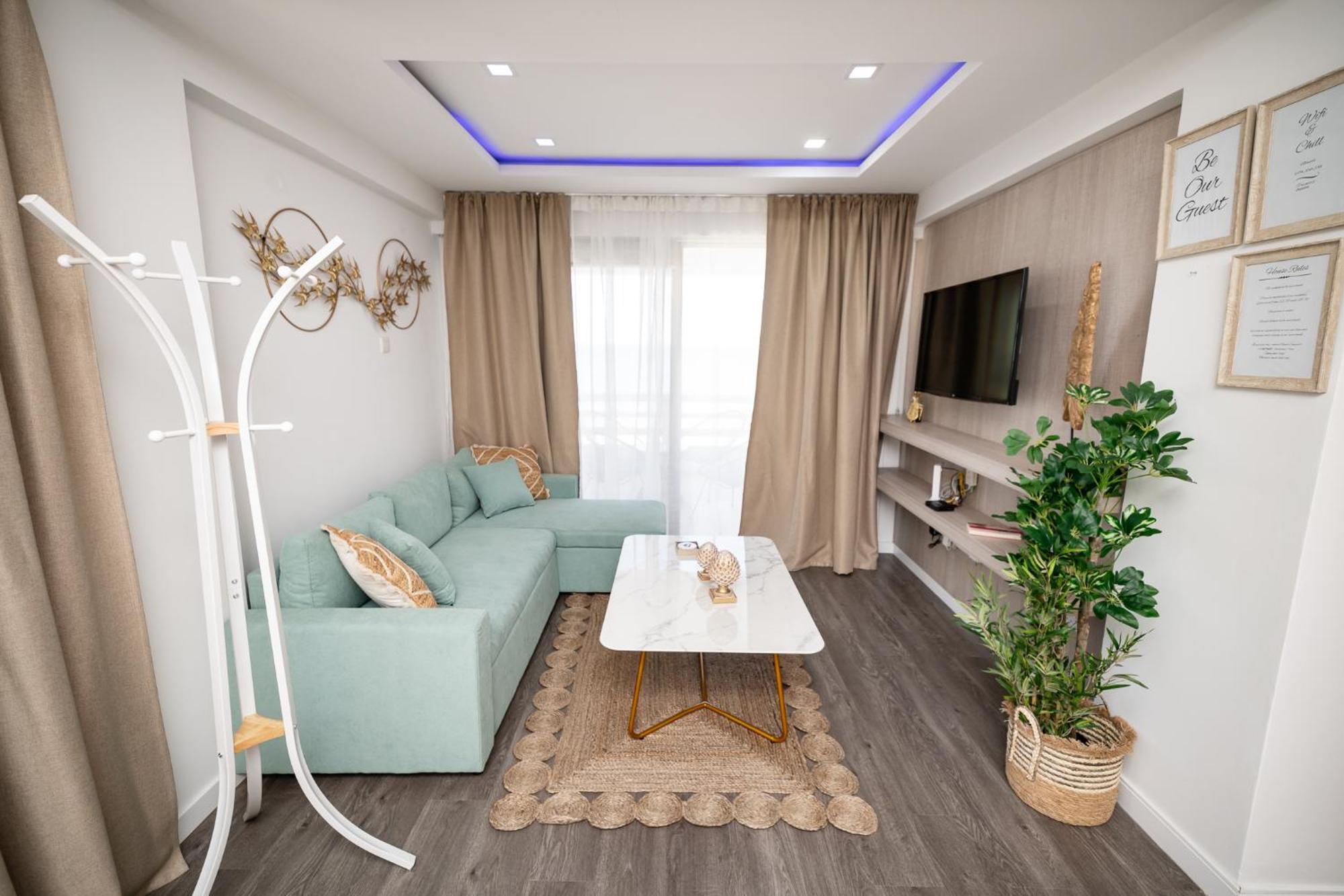 Lazuli Beachfront Sea View Ap144 Larnaca Exteriér fotografie